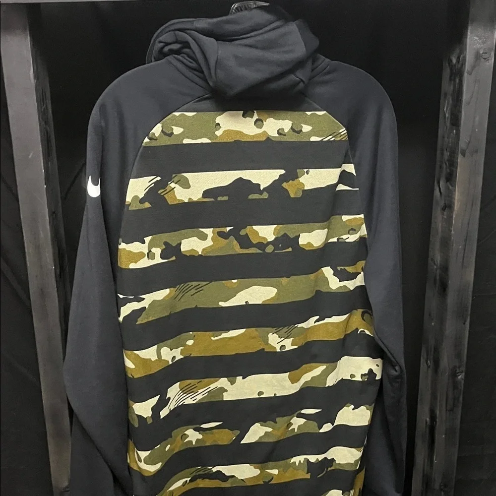 Nike Camouflage and Black Men's Hoodie